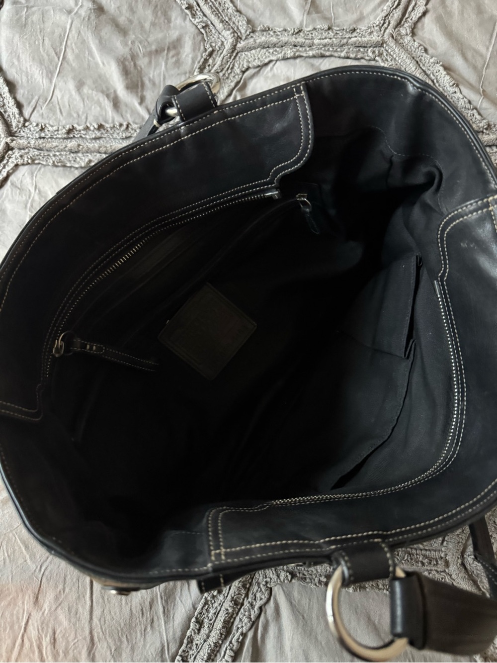 Coach Black Leather Shoulder Bag - Picture 4 of 7